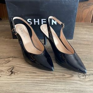 Black Pointed Toe Heels
